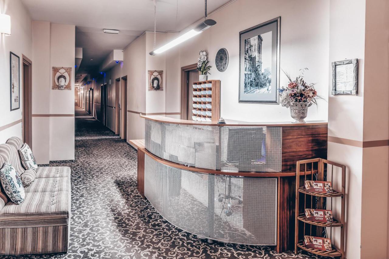 Pervaza Hotel Panevėžys Eksteriør billede