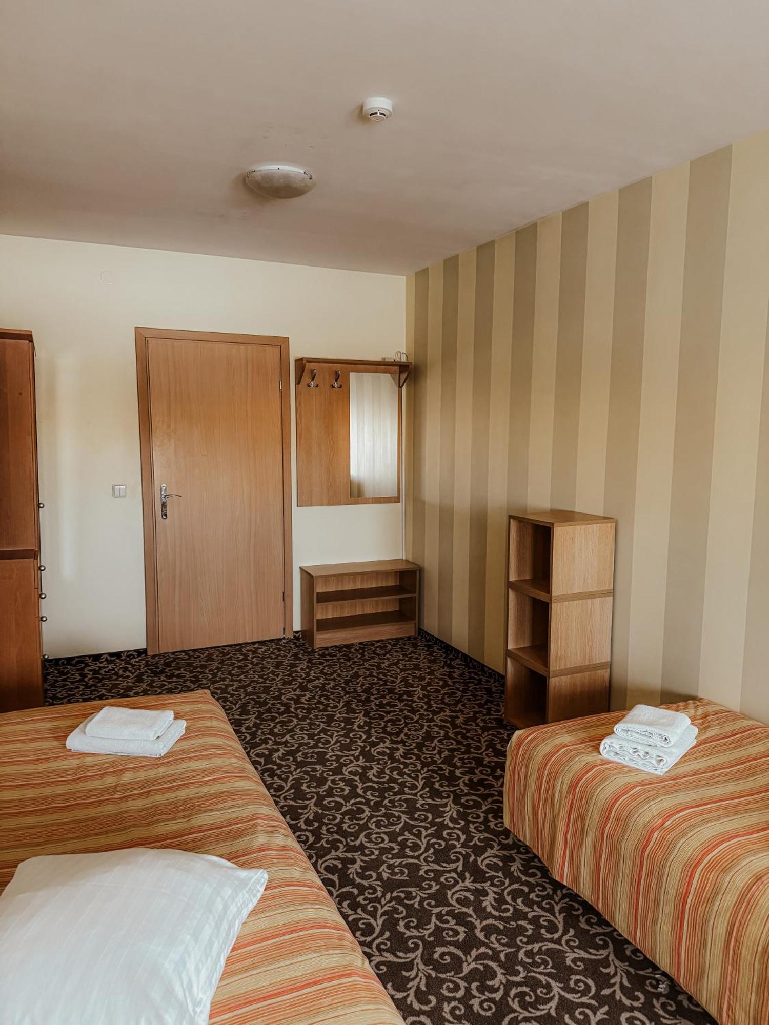 Pervaza Hotel Panevėžys Eksteriør billede